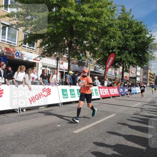 15.09.2024 - PSD Bank Halbmarathon Miley Keyser http://msf.ph/oto/7064301 15.09.2024 12:14:21 Ziel 1996, 2262, 2728, 2758, 3058, 3062, 3120, 3228, 3244, 3429, 3557 meine-sportfotos.de