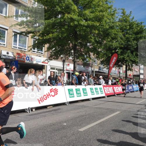 15.09.2024 - PSD Bank Halbmarathon Miley Keyser http://msf.ph/oto/7064308 15.09.2024 12:14:22 Ziel 1996, 2262, 2728, 2758, 3058, 3062, 3120, 3228, 3244, 3429, 3557 meine-sportfotos.de