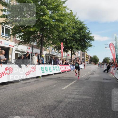 15.09.2024 - PSD Bank Halbmarathon Miley Keyser http://msf.ph/oto/7064324 15.09.2024 11:13:08 Ziel 547, 844 meine-sportfotos.de