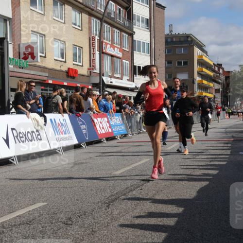 15.09.2024 - PSD Bank Halbmarathon Michael Strokosch http://msf.ph/oto/7064325 15.09.2024 11:54:24 Ziel 790, 1205, 1681, 1770, 1794, 1924, 1927, 2541, 2687, 2733, 2925, 3229 meine-sportfotos.de