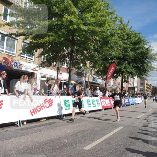 15.09.2024 - PSD Bank Halbmarathon Miley Keyser http://msf.ph/oto/7064326 15.09.2024 12:14:24 Ziel 1996, 2262, 2728, 2758, 3021, 3058, 3062, 3120, 3228, 3244, 3429, 3557 meine-sportfotos.de