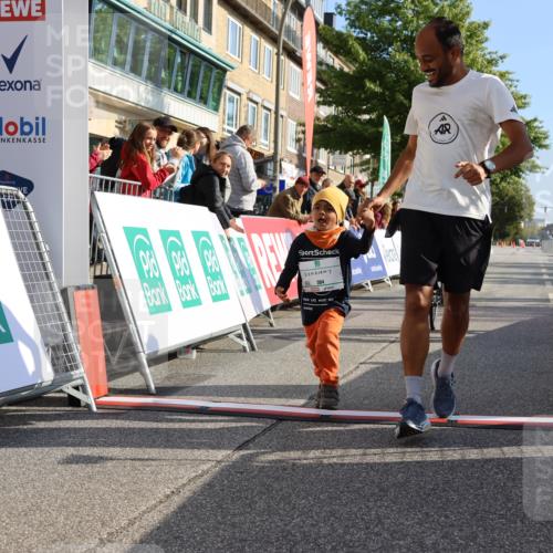 15.09.2024 - PSD Bank Halbmarathon Strokosch-Dieckow http://msf.ph/oto/7064328 15.09.2024 10:33:43 Ziel 224, 304 meine-sportfotos.de