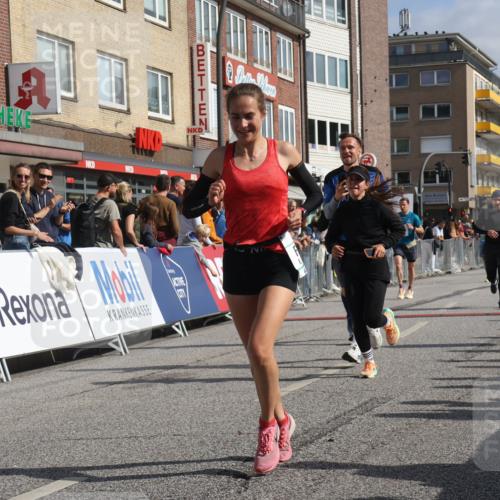 15.09.2024 - PSD Bank Halbmarathon Michael Strokosch http://msf.ph/oto/7064330 15.09.2024 11:54:24 Ziel 790, 1205, 1681, 1770, 1794, 1924, 1927, 2541, 2687, 2733, 2925, 3229 meine-sportfotos.de