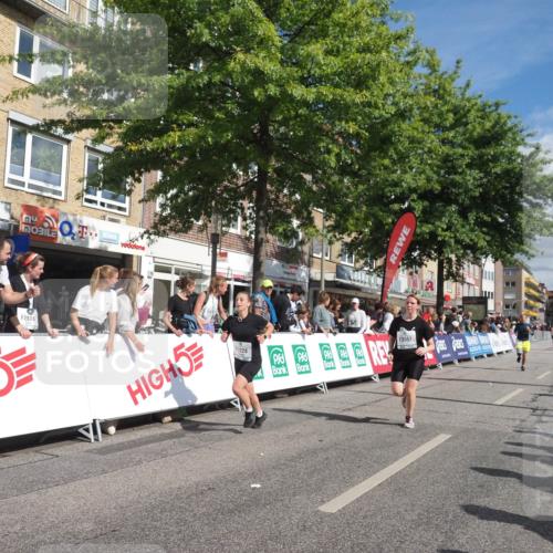 15.09.2024 - PSD Bank Halbmarathon Miley Keyser http://msf.ph/oto/7064335 15.09.2024 12:14:24 Ziel 1996, 2262, 2728, 2758, 3021, 3058, 3062, 3120, 3228, 3244, 3429, 3557 meine-sportfotos.de