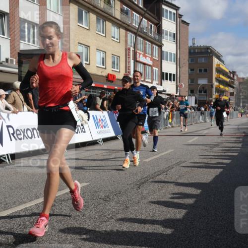 15.09.2024 - PSD Bank Halbmarathon Michael Strokosch http://msf.ph/oto/7064336 15.09.2024 11:54:25 Ziel 758, 790, 1205, 1681, 1770, 1794, 1924, 1927, 2541, 2687, 2733, 2925, 3229 meine-sportfotos.de
