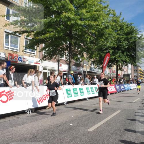 15.09.2024 - PSD Bank Halbmarathon Miley Keyser http://msf.ph/oto/7064343 15.09.2024 12:14:24 Ziel 1996, 2262, 2728, 2758, 3021, 3058, 3062, 3120, 3228, 3244, 3429, 3557 meine-sportfotos.de