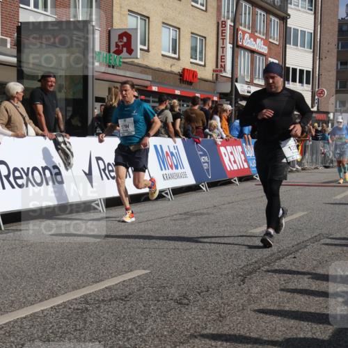15.09.2024 - PSD Bank Halbmarathon Michael Strokosch http://msf.ph/oto/7064360 15.09.2024 11:54:29 Ziel 758, 790, 1205, 1681, 1770, 1794, 1887, 1924, 1927, 2687, 2818, 2925 meine-sportfotos.de