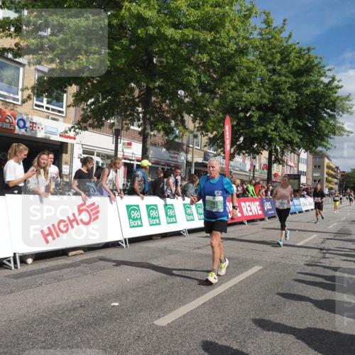 15.09.2024 - PSD Bank Halbmarathon Miley Keyser http://msf.ph/oto/7064396 15.09.2024 12:14:33 Ziel 1896, 1996, 2350, 3021, 3132, 3228, 3557 meine-sportfotos.de