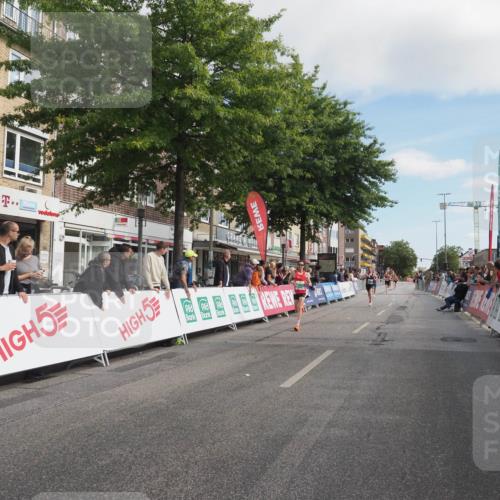 15.09.2024 - PSD Bank Halbmarathon Miley Keyser http://msf.ph/oto/7064420 15.09.2024 11:13:25 Ziel 522, 553, 555, 556, 594, 603, 657 meine-sportfotos.de