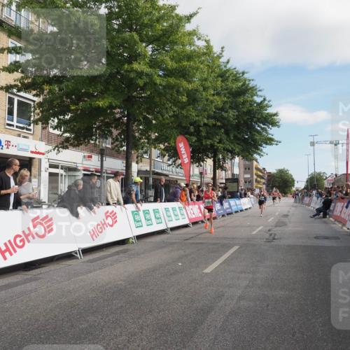 15.09.2024 - PSD Bank Halbmarathon Miley Keyser http://msf.ph/oto/7064423 15.09.2024 11:13:25 Ziel 522, 553, 555, 556, 594, 603, 657 meine-sportfotos.de