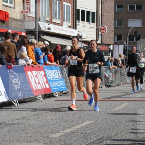 15.09.2024 - PSD Bank Halbmarathon Michael Strokosch http://msf.ph/oto/7064448 15.09.2024 11:54:42 Ziel 758, 790, 834, 1588, 1762, 1803, 1871, 1887, 2695, 2818, 3517 meine-sportfotos.de