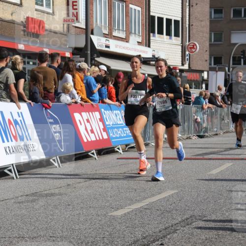 15.09.2024 - PSD Bank Halbmarathon Michael Strokosch http://msf.ph/oto/7064451 15.09.2024 11:54:42 Ziel 758, 790, 834, 1588, 1762, 1803, 1871, 1887, 2695, 2818, 3517 meine-sportfotos.de