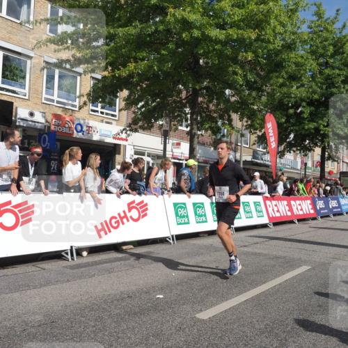 15.09.2024 - PSD Bank Halbmarathon Miley Keyser http://msf.ph/oto/7064455 15.09.2024 12:14:37 Ziel 972, 1896, 1996, 2350, 3021, 3132 meine-sportfotos.de