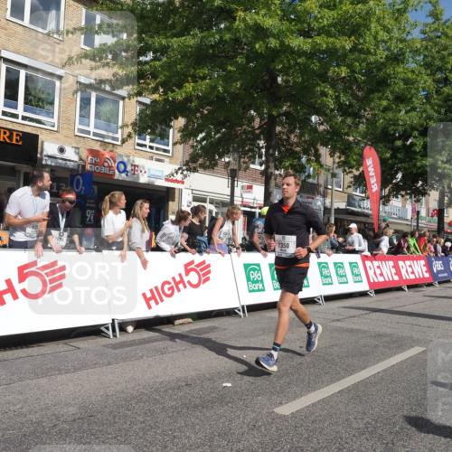 15.09.2024 - PSD Bank Halbmarathon Miley Keyser http://msf.ph/oto/7064460 15.09.2024 12:14:37 Ziel 972, 1896, 1996, 2350, 3021, 3132 meine-sportfotos.de