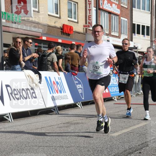 15.09.2024 - PSD Bank Halbmarathon Michael Strokosch http://msf.ph/oto/7064474 15.09.2024 11:54:46 Ziel 834, 1588, 1762, 1803, 1871, 1887, 2695, 2818, 3517 meine-sportfotos.de