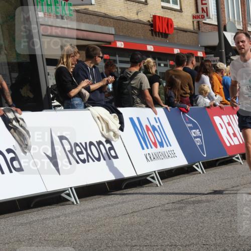 15.09.2024 - PSD Bank Halbmarathon Michael Strokosch http://msf.ph/oto/7064495 15.09.2024 11:54:49 Ziel 834, 1588, 1762, 1780, 1803, 1871, 2695, 3517 meine-sportfotos.de