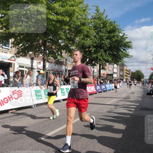 15.09.2024 - PSD Bank Halbmarathon Miley Keyser http://msf.ph/oto/7064496 15.09.2024 12:14:41 Ziel 972, 1896, 2350, 2573, 3021, 3132 meine-sportfotos.de