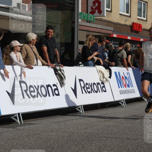 15.09.2024 - PSD Bank Halbmarathon Michael Strokosch http://msf.ph/oto/7064500 15.09.2024 11:54:49 Ziel 834, 1588, 1762, 1780, 1803, 1871, 2695, 3517 meine-sportfotos.de