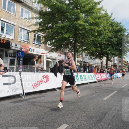 15.09.2024 - PSD Bank Halbmarathon Miley Keyser http://msf.ph/oto/7064501 15.09.2024 11:13:28 Ziel 522, 553, 555, 556, 594, 603, 657 meine-sportfotos.de