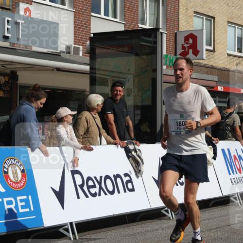 15.09.2024 - PSD Bank Halbmarathon Michael Strokosch http://msf.ph/oto/7064508 15.09.2024 11:54:50 Ziel 834, 1588, 1762, 1780, 1803, 1814, 1871, 2695, 3517 meine-sportfotos.de