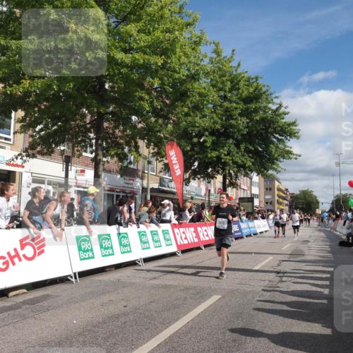 15.09.2024 - PSD Bank Halbmarathon Miley Keyser http://msf.ph/oto/7064518 15.09.2024 12:14:48 Ziel 798, 972, 1896, 2350, 2390, 2557, 2573, 3132, 3168 meine-sportfotos.de