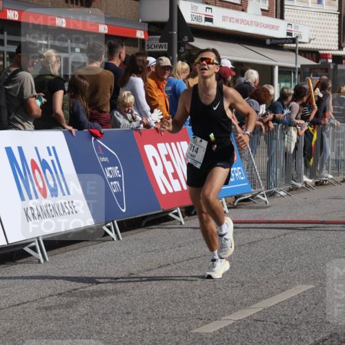 15.09.2024 - PSD Bank Halbmarathon Michael Strokosch http://msf.ph/oto/7064530 15.09.2024 11:54:58 Ziel 834, 1404, 1588, 1617, 1762, 1777, 1780, 1803, 1814 meine-sportfotos.de