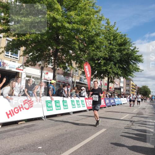 15.09.2024 - PSD Bank Halbmarathon Miley Keyser http://msf.ph/oto/7064536 15.09.2024 12:14:48 Ziel 798, 972, 1896, 2350, 2390, 2557, 2573, 3132, 3168 meine-sportfotos.de