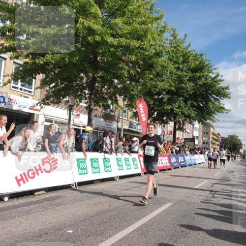 15.09.2024 - PSD Bank Halbmarathon Miley Keyser http://msf.ph/oto/7064541 15.09.2024 12:14:48 Ziel 798, 972, 1896, 2350, 2390, 2557, 2573, 3132, 3168 meine-sportfotos.de