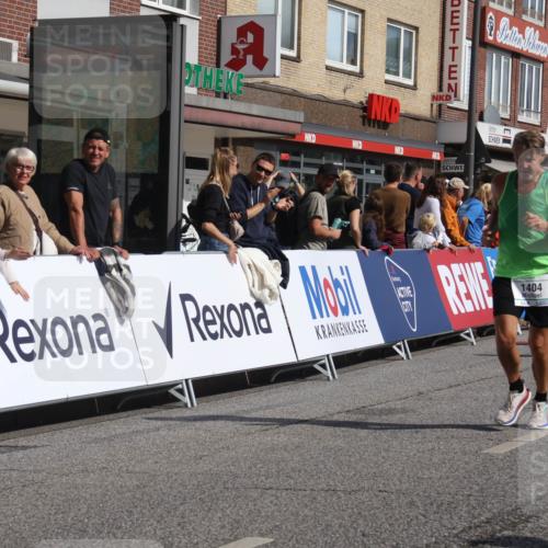 15.09.2024 - PSD Bank Halbmarathon Michael Strokosch http://msf.ph/oto/7064548 15.09.2024 11:55:00 Ziel 1404, 1617, 1682, 1777, 1780, 1803, 1814, 3524 meine-sportfotos.de