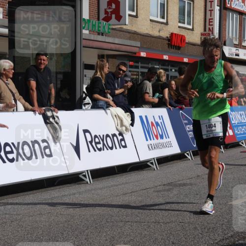 15.09.2024 - PSD Bank Halbmarathon Michael Strokosch http://msf.ph/oto/7064552 15.09.2024 11:55:01 Ziel 1404, 1617, 1682, 1777, 1780, 1803, 1814, 2671, 3524 meine-sportfotos.de