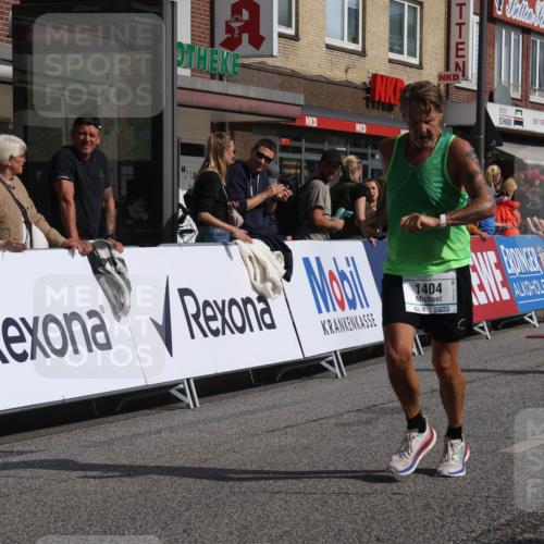 15.09.2024 - PSD Bank Halbmarathon Michael Strokosch http://msf.ph/oto/7064555 15.09.2024 11:55:01 Ziel 1404, 1617, 1682, 1777, 1780, 1803, 1814, 2671, 3524 meine-sportfotos.de