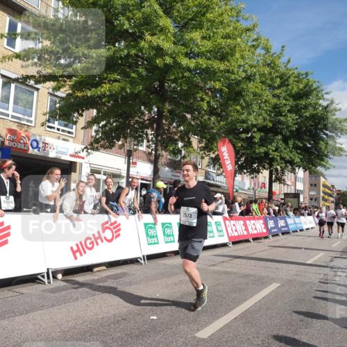 15.09.2024 - PSD Bank Halbmarathon Miley Keyser http://msf.ph/oto/7064564 15.09.2024 12:14:49 Ziel 798, 972, 1544, 1896, 2390, 2557, 2573, 3000, 3132, 3168 meine-sportfotos.de