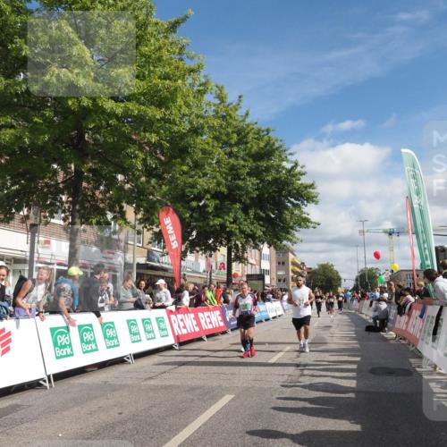 15.09.2024 - PSD Bank Halbmarathon Miley Keyser http://msf.ph/oto/7064572 15.09.2024 12:14:53 Ziel 798, 972, 1544, 1950, 2390, 2530, 2557, 2573, 3000, 3052, 3132, 3168 meine-sportfotos.de