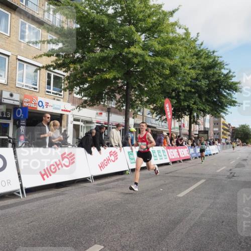 15.09.2024 - PSD Bank Halbmarathon Miley Keyser http://msf.ph/oto/7064579 15.09.2024 11:13:34 Ziel 522, 553, 556, 594, 603, 657 meine-sportfotos.de