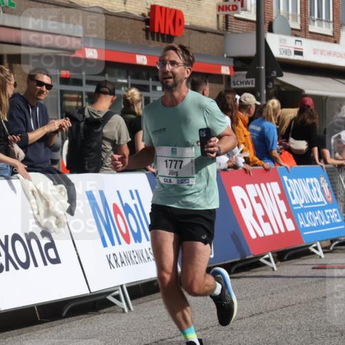 15.09.2024 - PSD Bank Halbmarathon Michael Strokosch http://msf.ph/oto/7064588 15.09.2024 11:55:05 Ziel 1404, 1540, 1617, 1682, 1777, 1780, 1814, 1894, 2671, 3524 meine-sportfotos.de