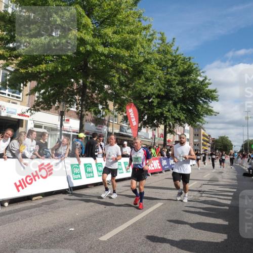 15.09.2024 - PSD Bank Halbmarathon Miley Keyser http://msf.ph/oto/7064599 15.09.2024 12:14:55 Ziel 798, 972, 1544, 1950, 2390, 2530, 2557, 2573, 3000, 3052, 3168 meine-sportfotos.de