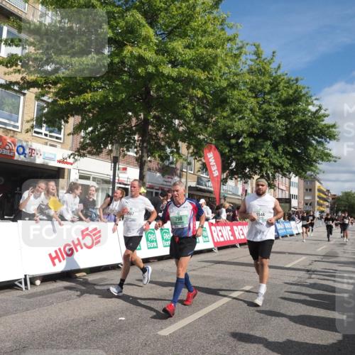 15.09.2024 - PSD Bank Halbmarathon Miley Keyser http://msf.ph/oto/7064616 15.09.2024 12:14:55 Ziel 798, 972, 1544, 1950, 2390, 2530, 2557, 2573, 3000, 3052, 3168 meine-sportfotos.de