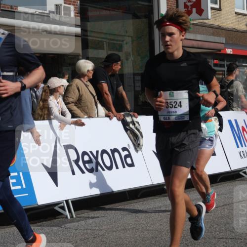 15.09.2024 - PSD Bank Halbmarathon Michael Strokosch http://msf.ph/oto/7064624 15.09.2024 11:55:09 Ziel 1404, 1540, 1617, 1682, 1777, 1780, 1814, 1894, 2671, 3524 meine-sportfotos.de