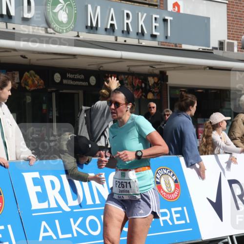 15.09.2024 - PSD Bank Halbmarathon Michael Strokosch http://msf.ph/oto/7064636 15.09.2024 11:55:11 Ziel 1404, 1540, 1617, 1682, 1777, 1894, 2671, 3524 meine-sportfotos.de