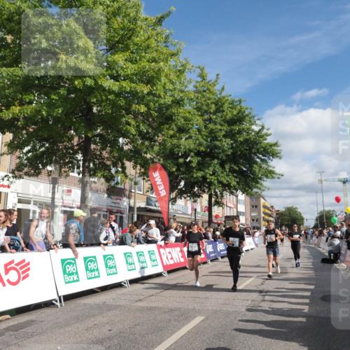 15.09.2024 - PSD Bank Halbmarathon Miley Keyser http://msf.ph/oto/7064643 15.09.2024 12:14:58 Ziel 798, 972, 1544, 1950, 2390, 2530, 2557, 2573, 3000, 3052, 3168 meine-sportfotos.de