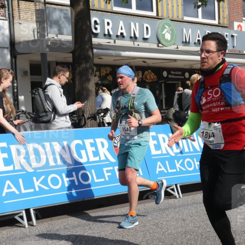 15.09.2024 - PSD Bank Halbmarathon Michael Strokosch http://msf.ph/oto/7064650 15.09.2024 11:55:13 Ziel 1540, 1617, 1682, 1777, 1894, 2671, 3524 meine-sportfotos.de