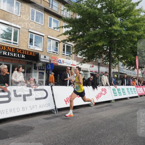 15.09.2024 - PSD Bank Halbmarathon Miley Keyser http://msf.ph/oto/7064655 15.09.2024 11:13:41 Ziel 492, 522, 550, 603, 657 meine-sportfotos.de