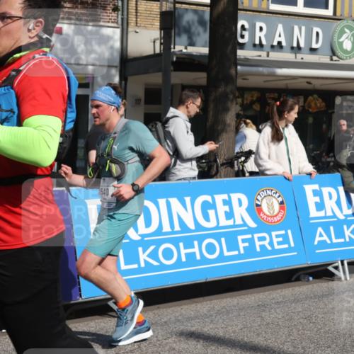 15.09.2024 - PSD Bank Halbmarathon Michael Strokosch http://msf.ph/oto/7064656 15.09.2024 11:55:13 Ziel 1540, 1617, 1682, 1777, 1894, 2671, 3524 meine-sportfotos.de