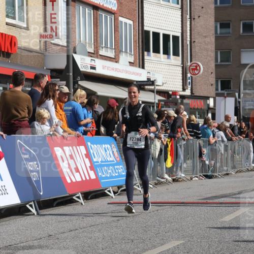 15.09.2024 - PSD Bank Halbmarathon Michael Strokosch http://msf.ph/oto/7064658 15.09.2024 11:55:24 Ziel 1894, 2019, 2794, 2837 meine-sportfotos.de