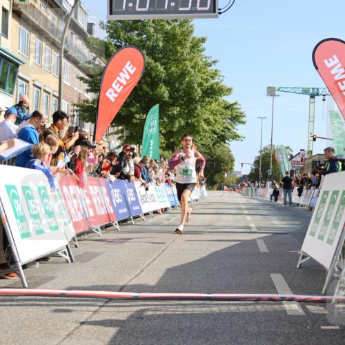 15.09.2024 - PSD Bank Halbmarathon Strokosch-Dieckow http://msf.ph/oto/7064674 15.09.2024 11:02:49 Ziel 449 meine-sportfotos.de