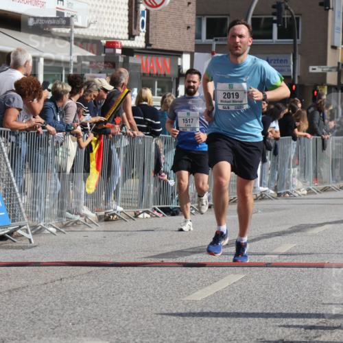 15.09.2024 - PSD Bank Halbmarathon Michael Strokosch http://msf.ph/oto/7064696 15.09.2024 11:55:29 Ziel 705, 1517, 2019, 2794, 2837 meine-sportfotos.de
