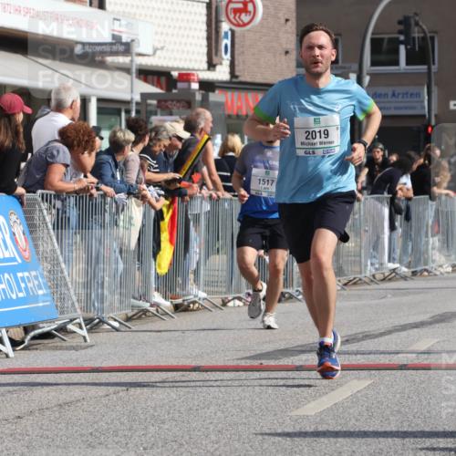 15.09.2024 - PSD Bank Halbmarathon Michael Strokosch http://msf.ph/oto/7064700 15.09.2024 11:55:29 Ziel 705, 1517, 2019, 2794, 2837 meine-sportfotos.de