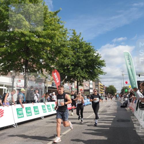 15.09.2024 - PSD Bank Halbmarathon Miley Keyser http://msf.ph/oto/7064706 15.09.2024 12:15:01 Ziel 798, 1544, 1950, 2118, 2390, 2530, 2557, 3000, 3052, 3168 meine-sportfotos.de