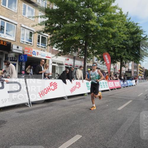 15.09.2024 - PSD Bank Halbmarathon Miley Keyser http://msf.ph/oto/7064717 15.09.2024 11:13:53 Ziel 492, 527, 538, 550, 609, 612 meine-sportfotos.de