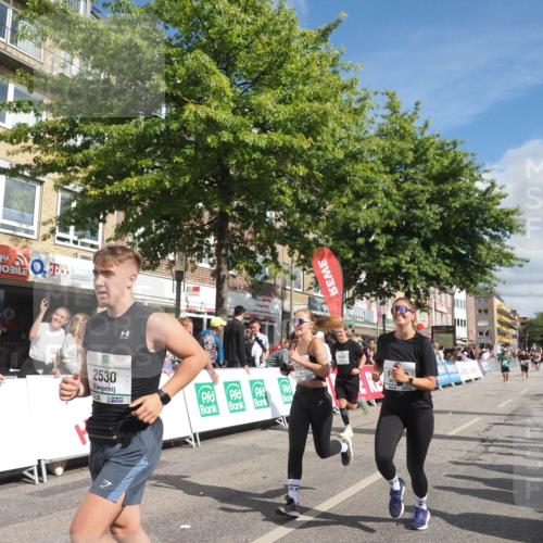 15.09.2024 - PSD Bank Halbmarathon Miley Keyser http://msf.ph/oto/7064739 15.09.2024 12:15:02 Ziel 798, 1544, 1950, 2091, 2118, 2390, 2530, 2557, 3000, 3052, 3168 meine-sportfotos.de